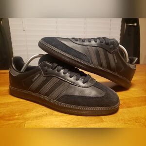 Adidas Samba X Pharrell Williams Human Race - Blacked Out - Mens 9 shoes